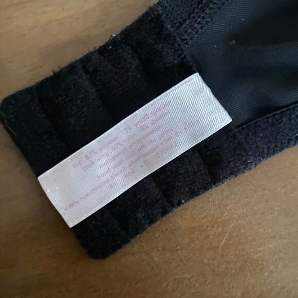 CACIQUE Black Lace Underwire Bra Size 40D Lingerie Unpadded Adjustable Straps - Picture 4 of 7